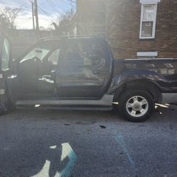 2001 Ford Explorer Sport Trac
