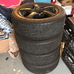 Tires P215/55/R17
