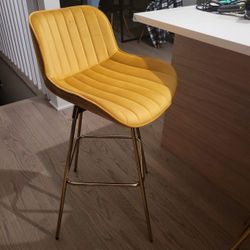 29” Bar Stool Velvety And Swivel Set Of 4