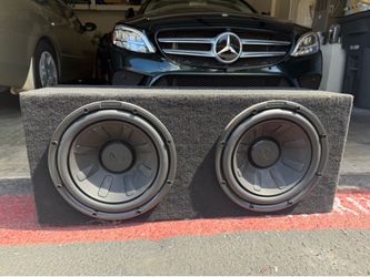 Infinity reference (2) 12 inch subs in enclosure