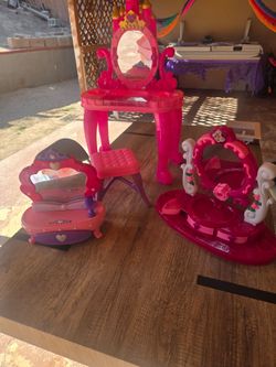Girl toys NEED GONE ASAP