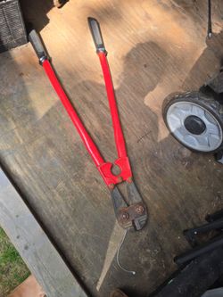Metal fence cutter! Good Condition