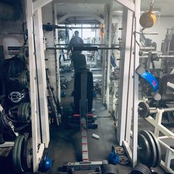 Nautilus Commercial Smith Machine 