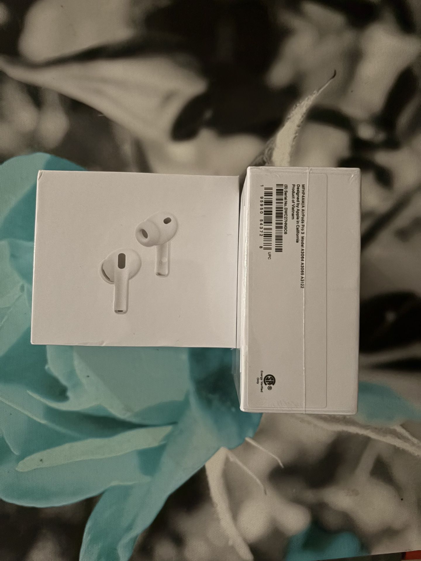 Apple AirPods Pro (3rd Generation) - Wireless Earbuds