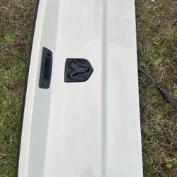 Dodge Ram White Tailgate 10/18
