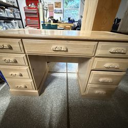 Desk   Will Pay $20 To Take It Away!