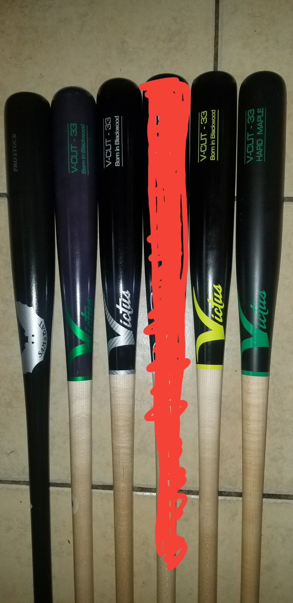New Victus V Cut Pro Maple Ink Spot Baseball Bats Size 33"
