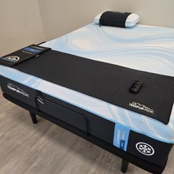 TempurPedic Floor Model Closeout Sale. 