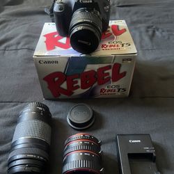 Canon EOS Rebel T5 With accessories