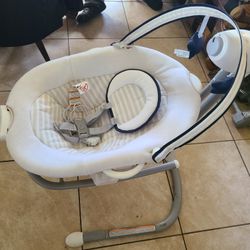 GRACO Baby Swing