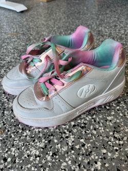 Heelys kids shoes size 4/5
