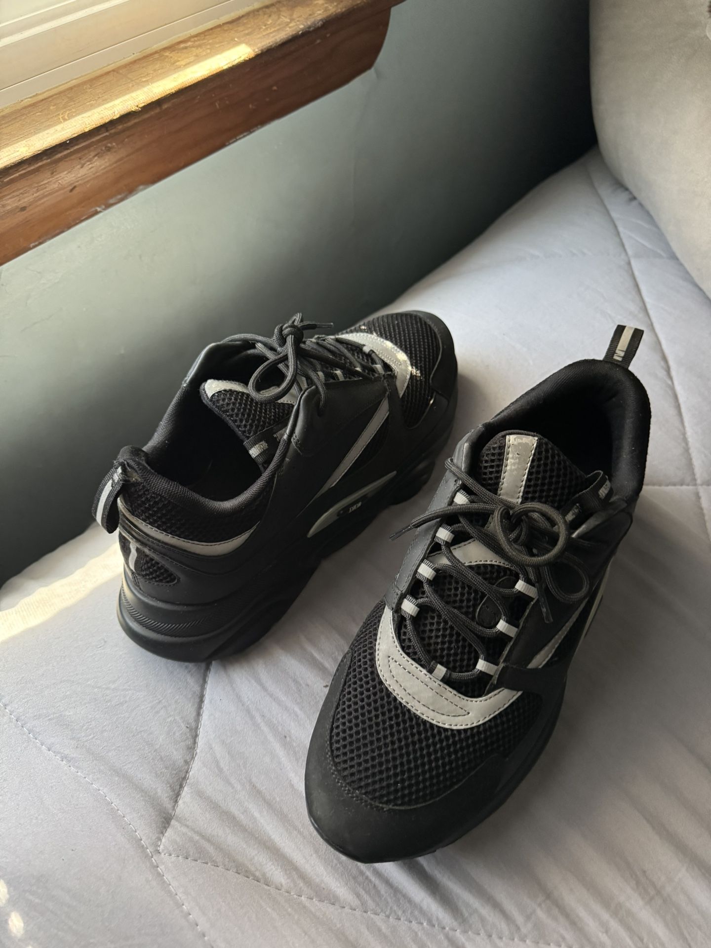 B22 Dior Black/mesh/reflective