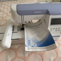 Maquina de bordar brother PE800