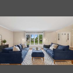 Beautiful Couch Set