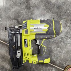 RYOBI ONE+ 18V 16-Gauge Cordless AirStrike Finish Nailer