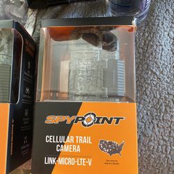 Spypoint Cellular Trail Camera