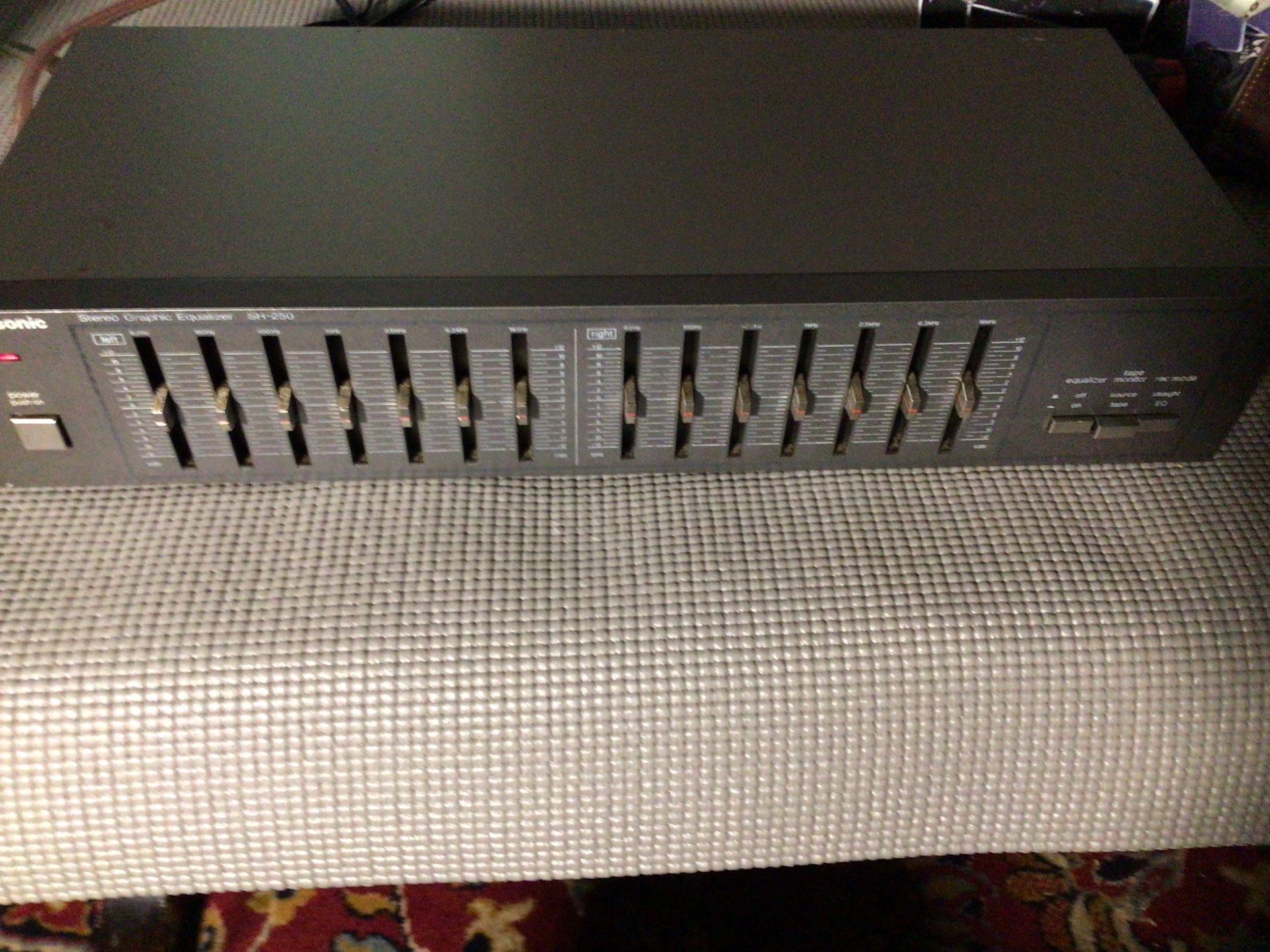 Panasonic Vintage Stereo Equalizer In Great Condition 