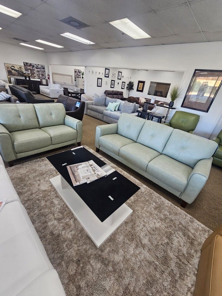 6-pc Leather Sectional Sofa-Addyson Top Grain Leather Sofa-Ashlinn 