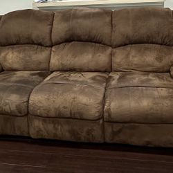 Sofa, loveseat & recliner