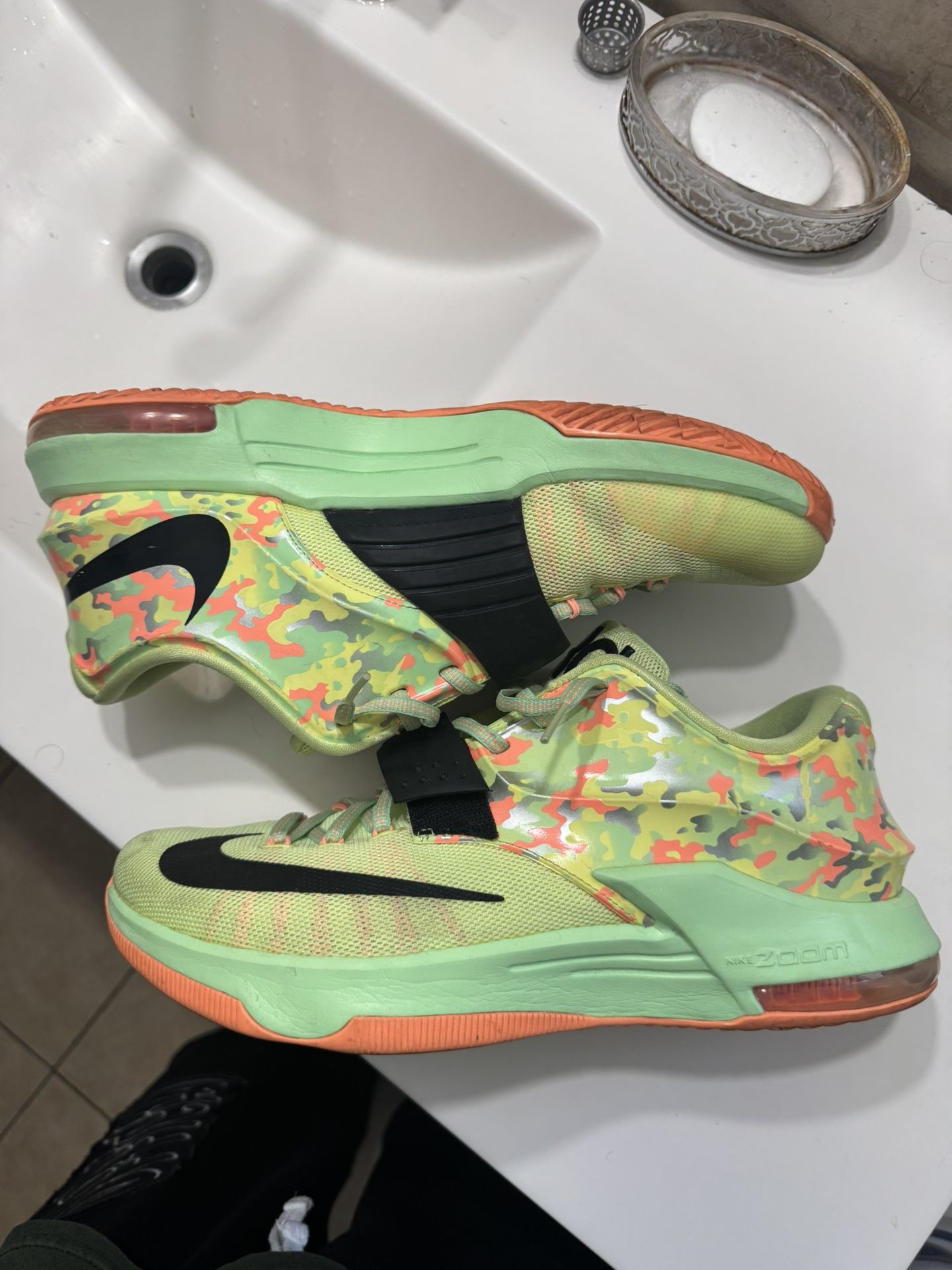 Nike KD 7 Easter (2015)