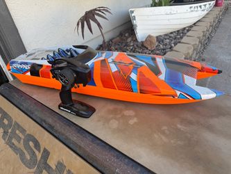 Traxxas RC boat