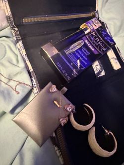 Bag with cosmetics