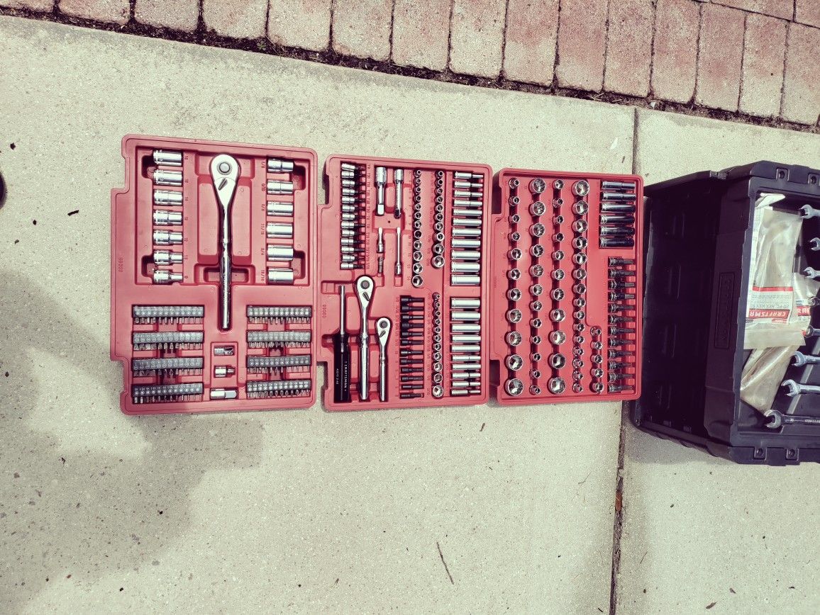 Craftsman Mechanic 320 Pc Tool Set