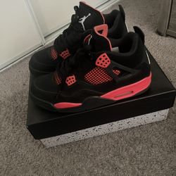 Jordan 4 Red Thunder’s 