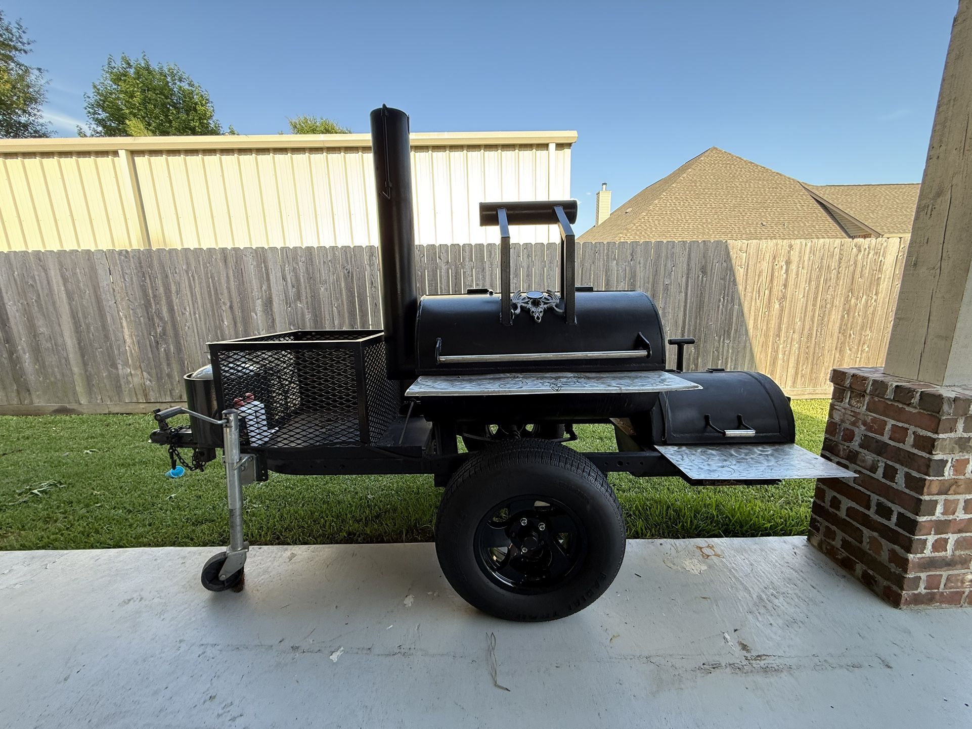 Barbecue Pit/Smoker