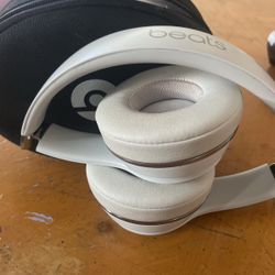 Beats Headphones🎧 