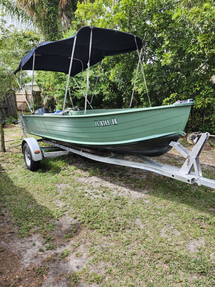 16 Ft. Deep V hull Jon Boat. $1900 Obo. Aluminum 