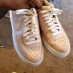 Women's NIKE Shoes Size 8 1/2