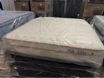 SALE 💥King mattress Saatva Classic 14.5💥