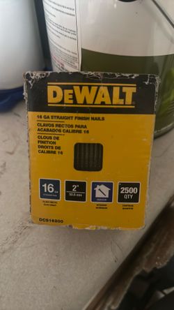 Dewalt 16 GA straight finish nails