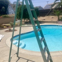 Ladder, 8’