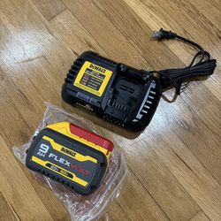 Batería dewalt y cargador nuevos