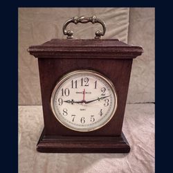 Vintage Howard Miller Clock Working Condition 