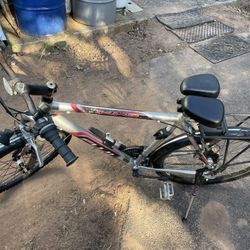 Fuji Thunder Bicycle