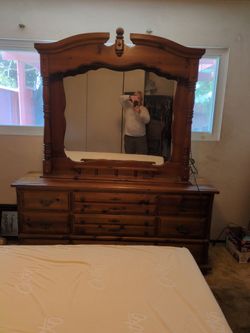 Bedroom set