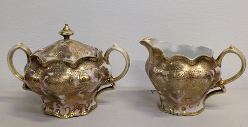 Nipon Sugar and Creamer set