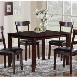 Kitchen Tables $440 5 Piece 