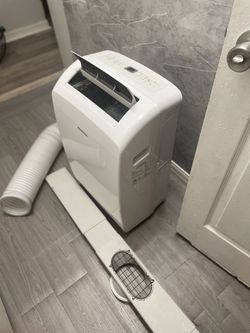 Air Conditioner  800 Square Feet 
