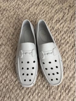 Keneth Cole crocs