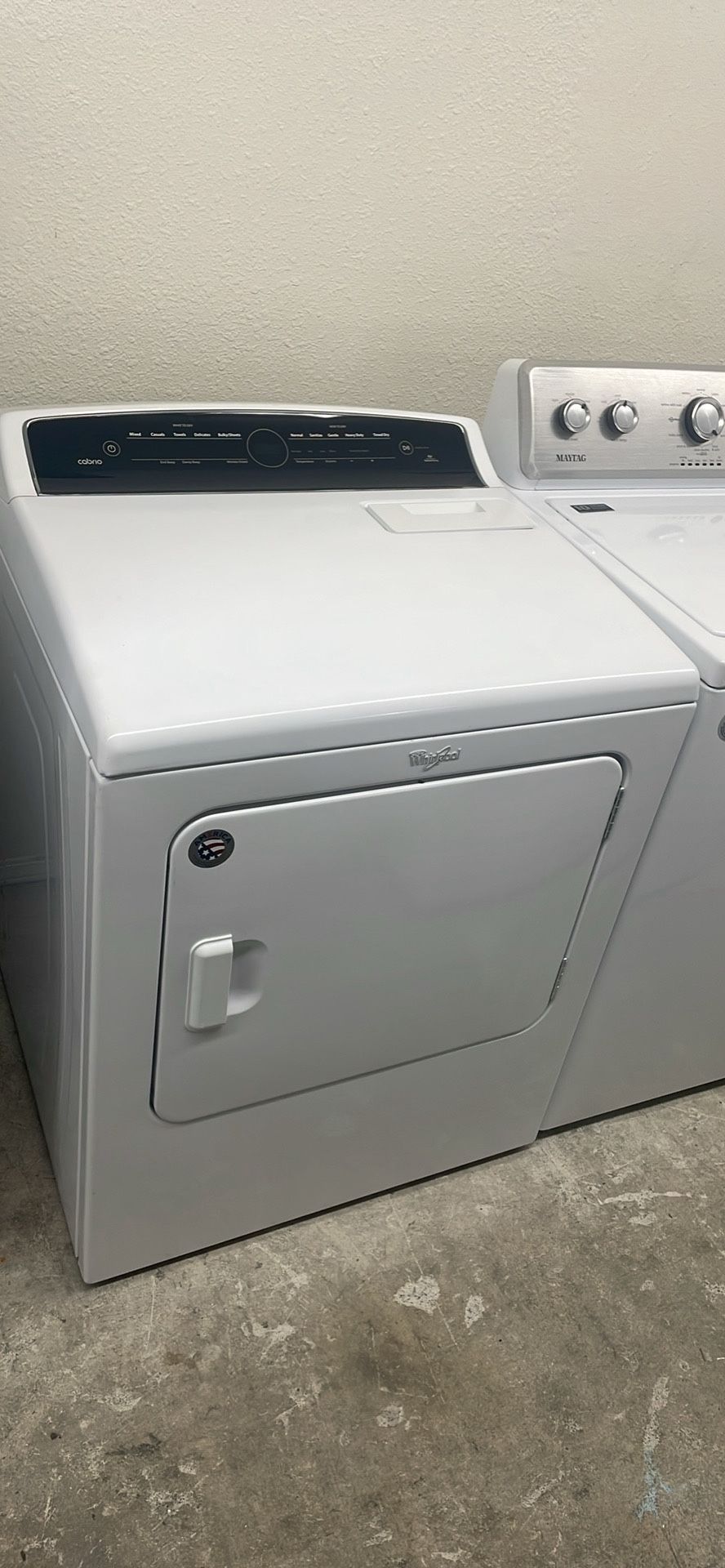 Whirlpool Electric Dryer Works Great 👍
