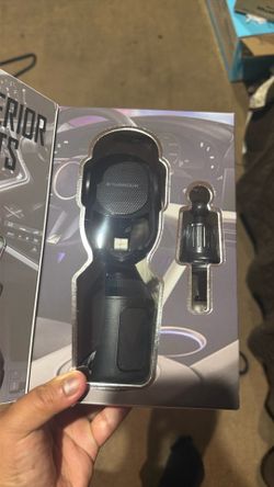 3-In-1 Secure girl car mount