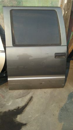 99 Tahoe Left rear door