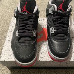 Air Jordan 4 Retro 