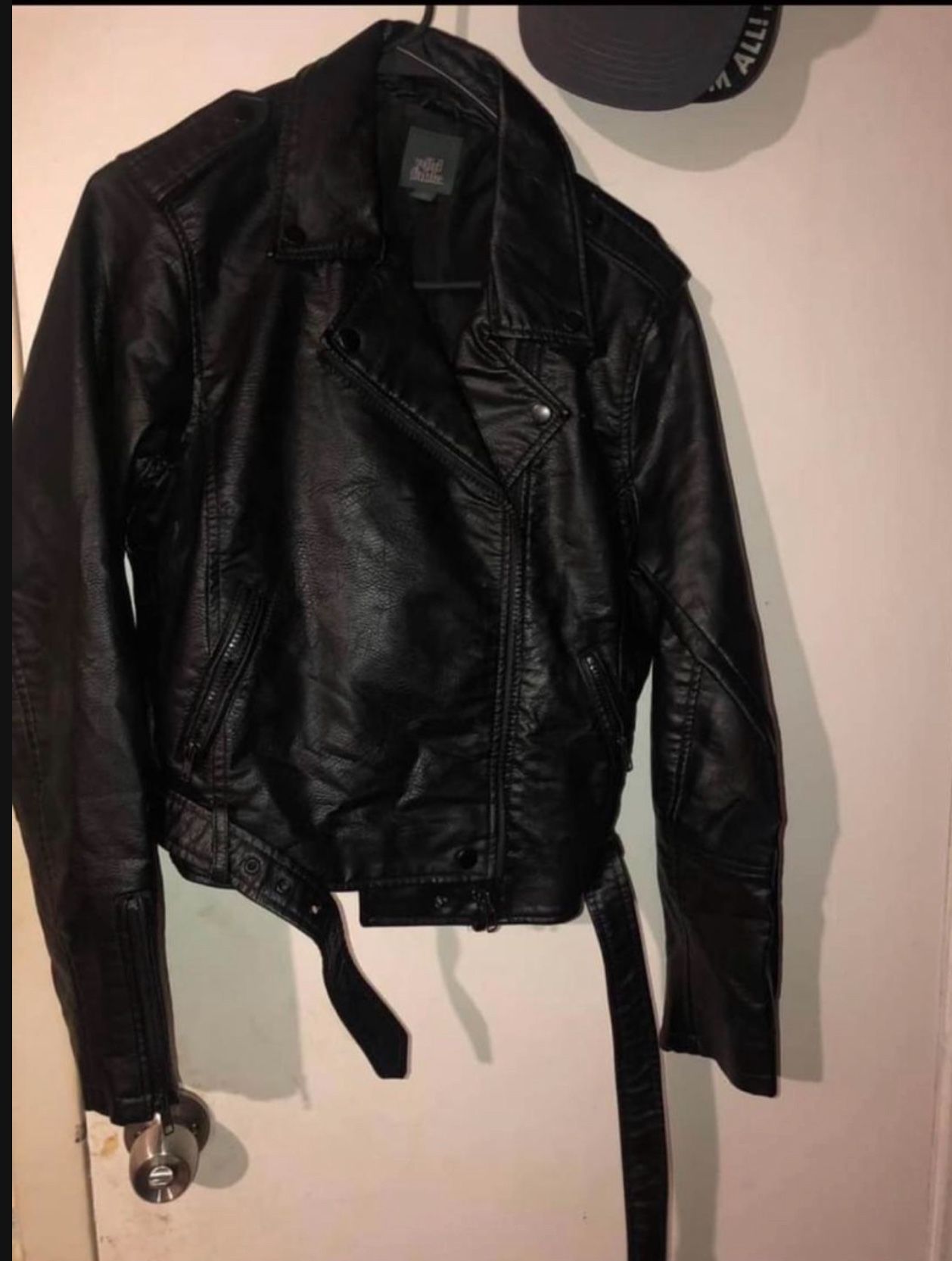 Chamarra De Piel / Women’s Leather Jacket