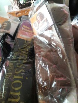 8 bags of braiding hair