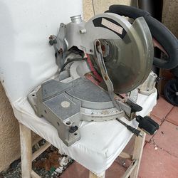 Miter Skill Saw